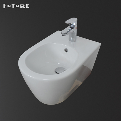 Vampata doppia 3L del bidet moderno del bagno/resistenza della corrosione mercato di 6L Regno Unito