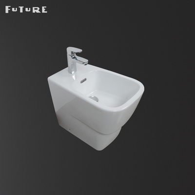 Articoli sanitari ceramici di stile europeo del bidet del bagno doppio 3L/6L di vampata