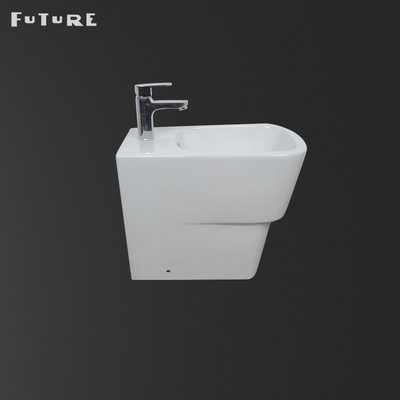 Articoli sanitari ceramici di stile europeo del bidet del bagno doppio 3L/6L di vampata
